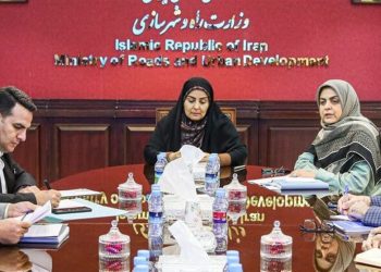 وزیر راه‌:وضعیت اقتصادی کشور بانک‌ها را دچار مشکل کرده است!