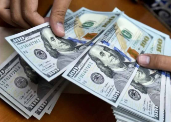 مشکل دریافت ارز زائران عمره رفع شد