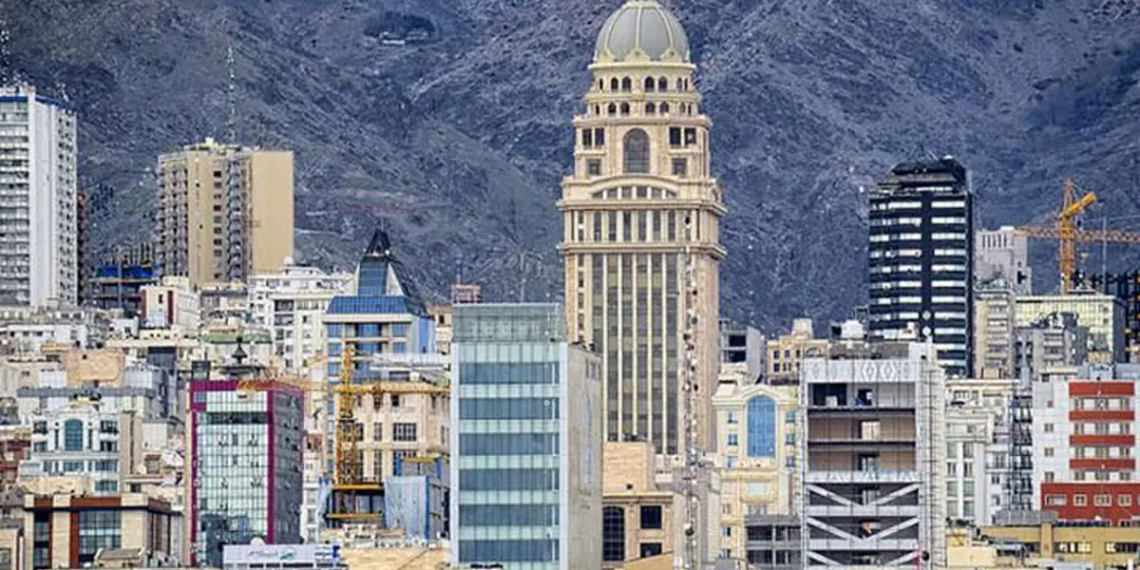 ۱۰۰ برج تهران بر روی گسل فعال / ساخت ۱۶ بیمارستان در نقشه‌های گسلی