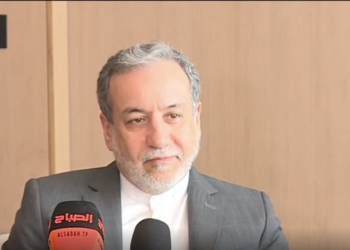 عراقچی: ما به دنبال آتش بس در غزه و لبنان هستیم