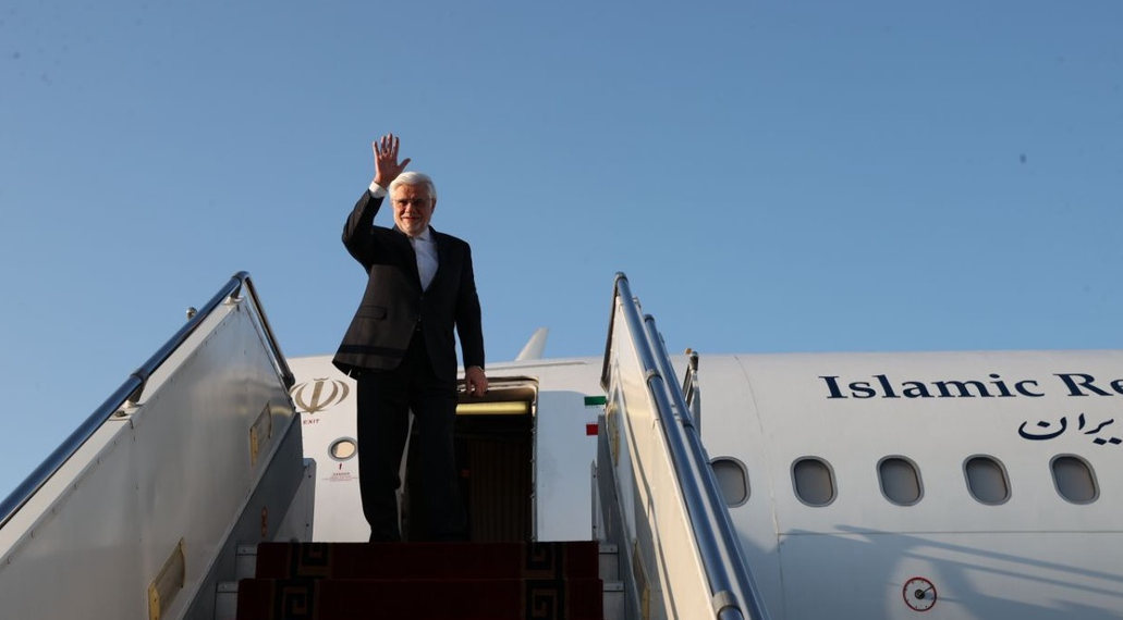 جزئیاتی از سفر محمدرضا عارف به پاکستان