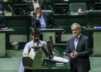 پزشکیان: در بودجه ۱۴۰۴ به رشد اقتصادی توجه شده است