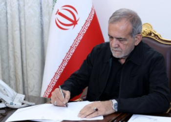 پزشکیان: شهید سنوار تا آخرین لحظه عمرش قهرمانانه جنگید