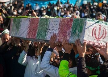 تشییع باشکوه شهید ‌سجاد منصوری‌ در کرمانشاه