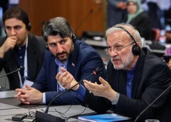 متکی: هیأت پارلمانی ایران در ژنو به دنبال تصویب قطعنامه‌ای برای آتش بس جنگ غزه است