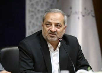 شهریه اضافه در مدارس را به خانواده‌ها باز می‌گردانیم