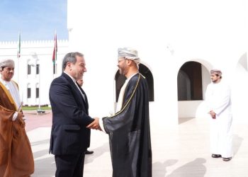عراقچی در مسقط؛ دیپلماسی برای ثبات همچنان ادامه دارد