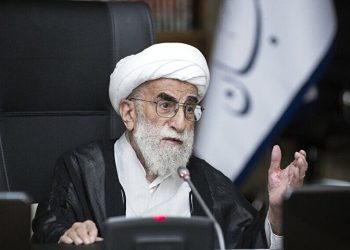 آیت‌الله جنتی: حزب‌الله قدرتمندانه در صحنه نبرد با صهیونیست‌ها حضور دارد