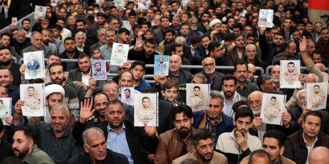 رهبر انقلاب: باید قدرت ایران به رژیم صهیونیستی فهمانده شود