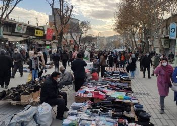 فعالیت دستفروشان در پایتخت رسمی شد