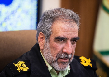 قانون به‌کارگیری سلاح دست پلیس را بسته است