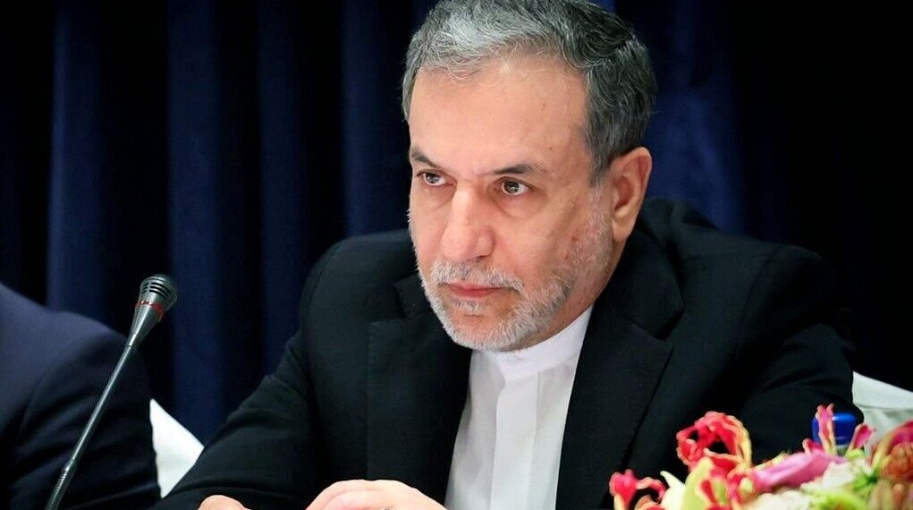 واکنش عراقچی به فضاسازی‌ها درباره شایعه دیدار ایروانی و ایلان ماسک