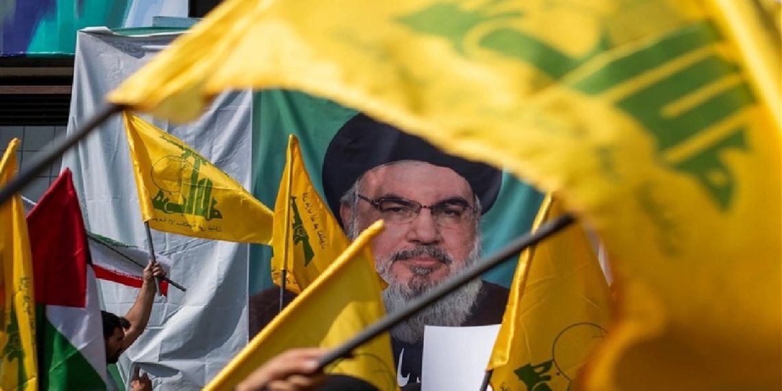 ایستادگی عمومی در کنار حزب‌الله