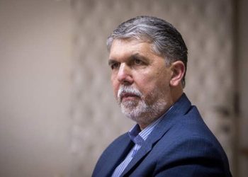 صالحی: ممنوع‌الفعالیتی هنرمندان در حال بررسی است