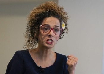 مصی علی‌نژاد: ۳ سال است که بی‌خانمان شده‌ام