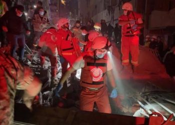 تجاوز رژیم اسرائیل به منطقه «البسطه» بیروت/ ۴شهید و ۲۳ زخمی