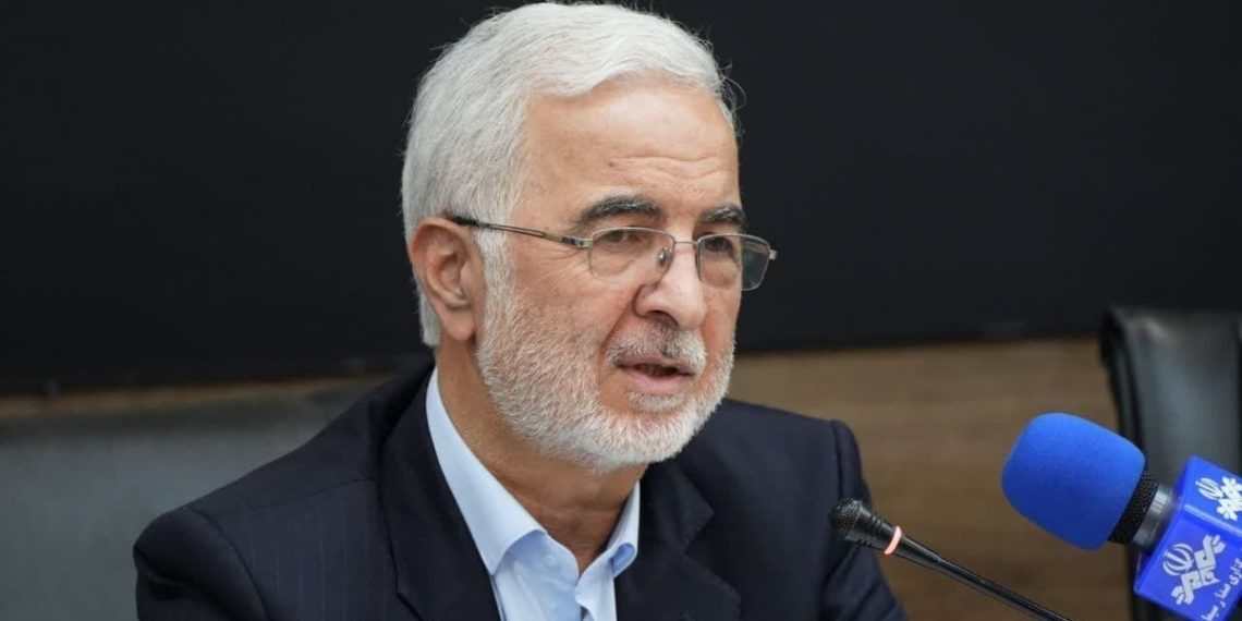 مومنی: عملکرد استانداران در یک سال ارزیابی می‌شود