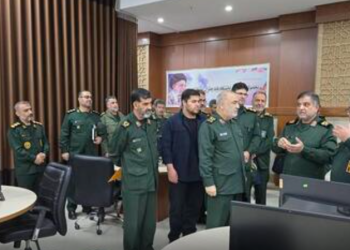 افتتاح سالن “بازی‌جنگ” توسط سرلشکر سلامی + فیلم