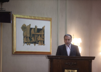 عراقچی در اسلام‌آباد: در زمان مناسب به تجاوز اسرائیل پاسخ می‌دهیم