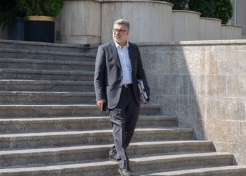 ظفرقندی: پرونده بیماران دیالیزی در حال پیگیری است