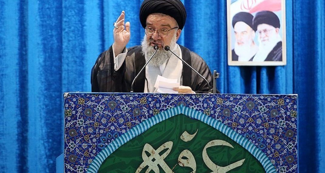 گرانی‌ها به کشور ضربه می‌زند مسئولان باید به داد مردم برسند