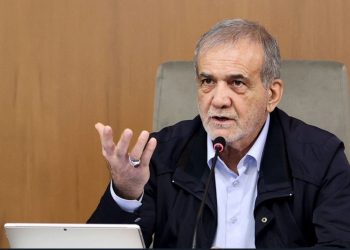 پزشکیان: اگر نتوانیم مشکل مردم را حل کنیم، مقصریم