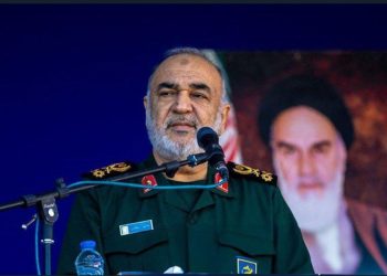 پیام تبریک سرلشکر سلامی به شیخ نعیم قاسم