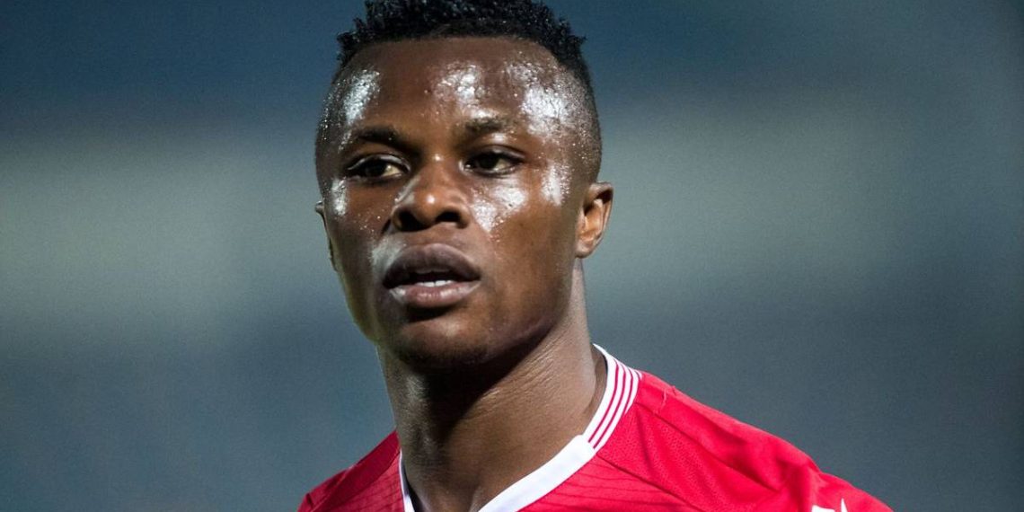 مهاجم کنیایی آبی‌پوش می‌شود؟ ایوب ماسیکا، استقلال را فالو کرد