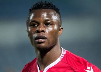 مهاجم کنیایی آبی‌پوش می‌شود؟ ایوب ماسیکا، استقلال را فالو کرد