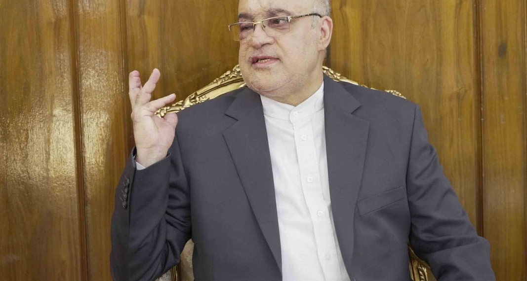 دیدار سفیر ایران در بیروت با عراقچی +تصاویر