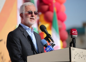 وزیر کشور:‌ دیگر توان پذیرایی از اتباع خارجی را نداریم‌