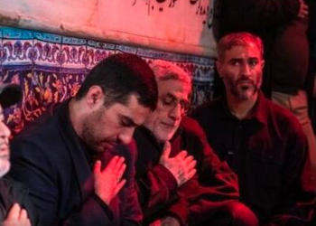 حضور سردار قاآنی در مراسم سالگرد شهادت سید رضی + فیلم