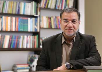 فضائلی: مصوبات شورای عالی فضای مجازی نیازمند تأیید رهبری نیست