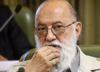 چمران: بزرگراه همت پولی نمی‌شود