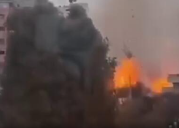 انفجار یکی از انبارهای مهمات در حومه دمشق + فیلم