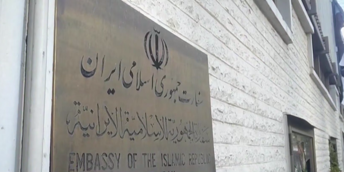 تعرض تروریست‌ها به سفارت ایران در دمشق+فیلم