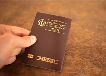 اعتبار گذرنامه‌ها ۱۰ ساله می‌شود