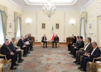 پزشکیان: عزم دولت ایران برای تکمیل راهگذر شمال-جنوب، جدی است