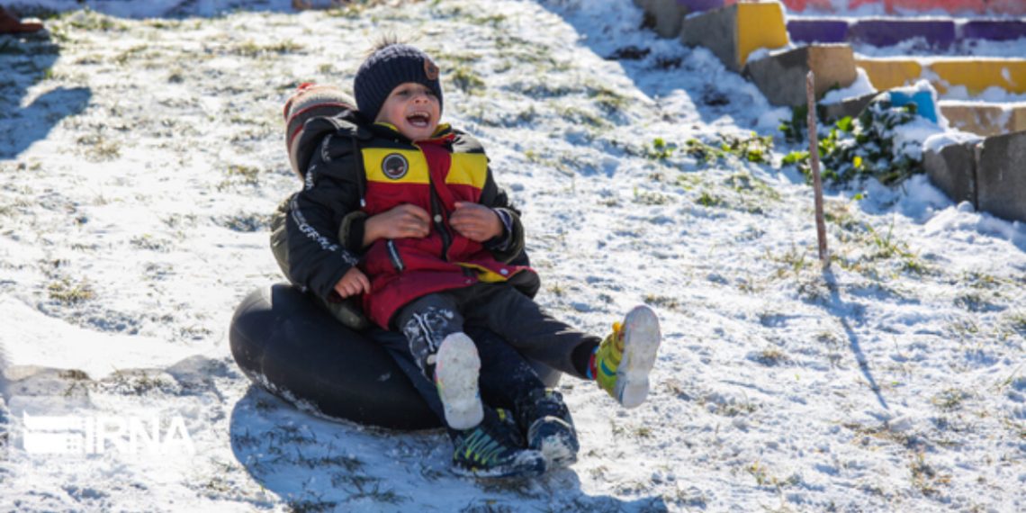 موج سنگین و سرد بارندگی جمعه وارد ایران می‌شود