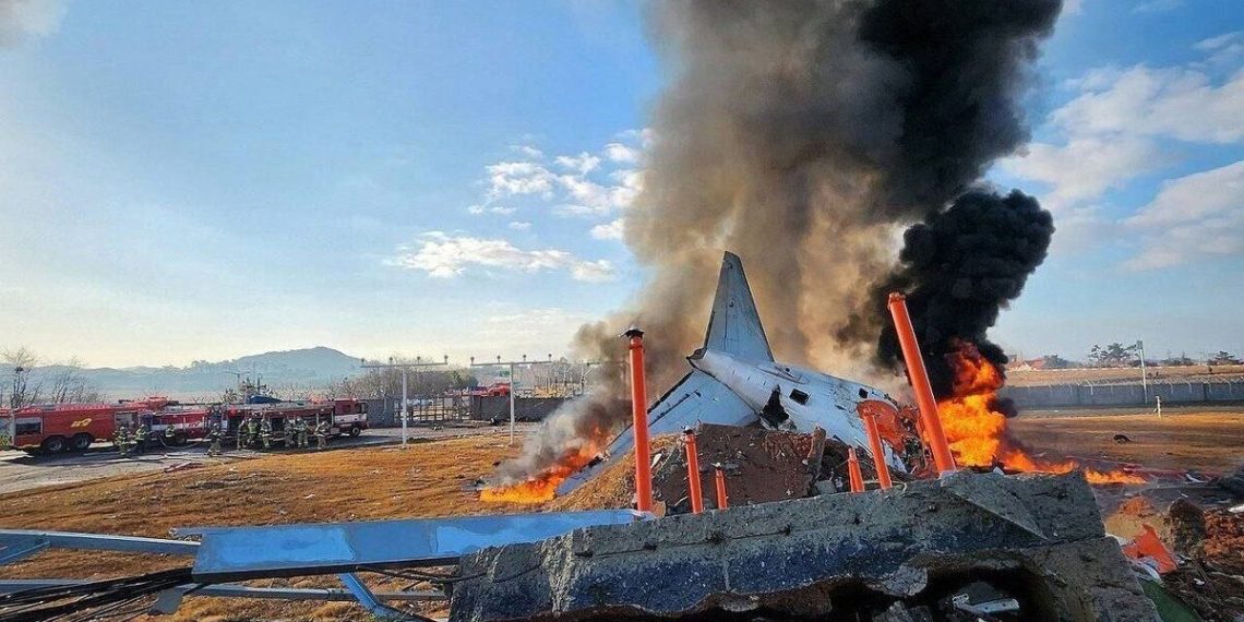 یک هواپیمای دیگر در کره جنوبی دچار سانحه شد
