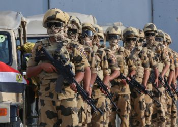 مصر علیه مقاومت