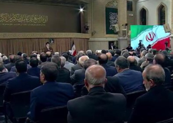 یکی از علل تنزل اقتصادی کشور در دهه نود به روایت رهبر انقلاب + فیلم