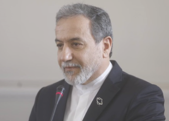 عراقچی: سلاح اصلی مقاومت خون شهداست