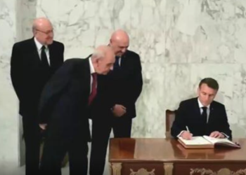 واکنش نبیه بری به طومار نویسی مکرون + فیلم