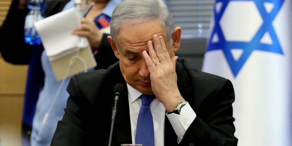 نتانیاهو مانند مجرمان درحال سقوط، بارها و بارها دادگاه خود را به تعویق انداخته است