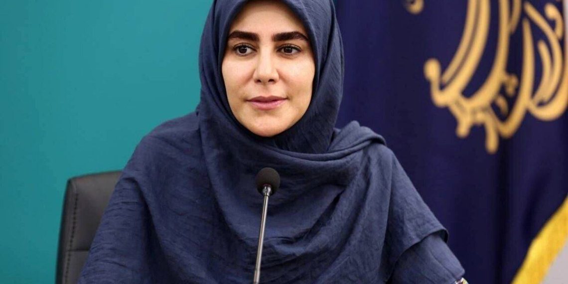 دمای صندلی معاونت هنری پرحاشیه به نقطه جوش رسید