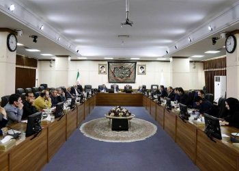 شرایط اخذ عوارض از گردشگران خارجی تعیین شد