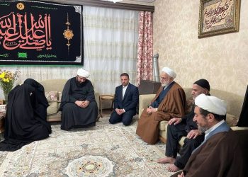 حضور رئیس قوه قضاییه در منازل شهیدان حجج‌الاسلام رازینی و مقیسه