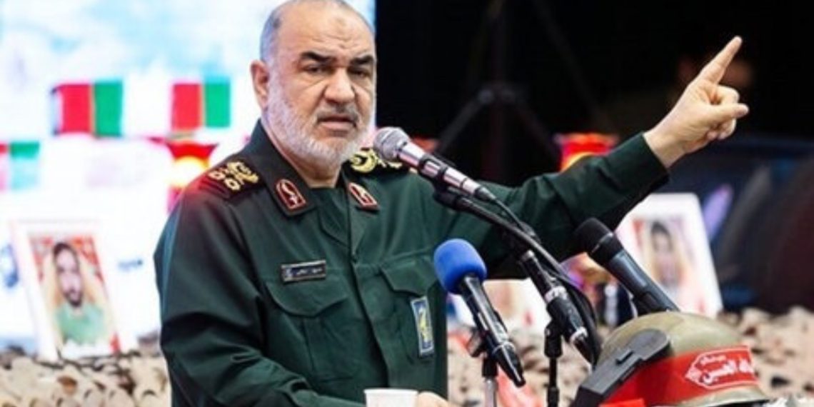 سرلشکر سلامی: ایران نیازی به بازوان منطقه‌ای برای پاسخ به دشمن ندارد