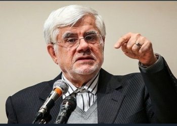 عارف: دولت مصمم به تحقق رشد ۸ درصد اقتصادی است
